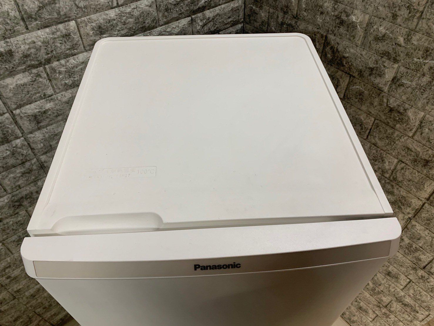 大阪送料無料☆3か月保障付き☆冷蔵庫☆パナソニック☆2ドア☆2022年