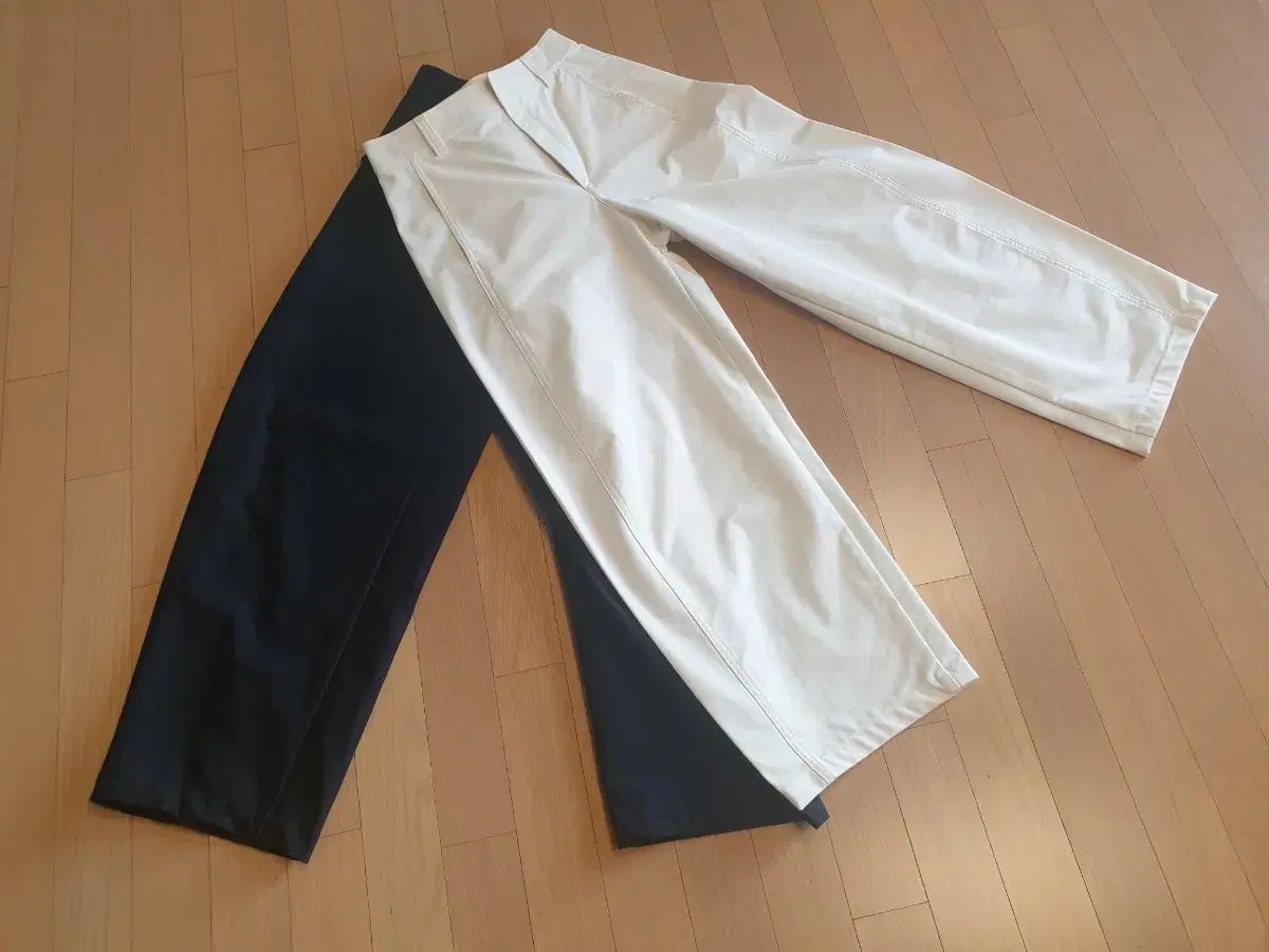 2枚まとめ UNIQLO ジャージ ベロレグパンツ M