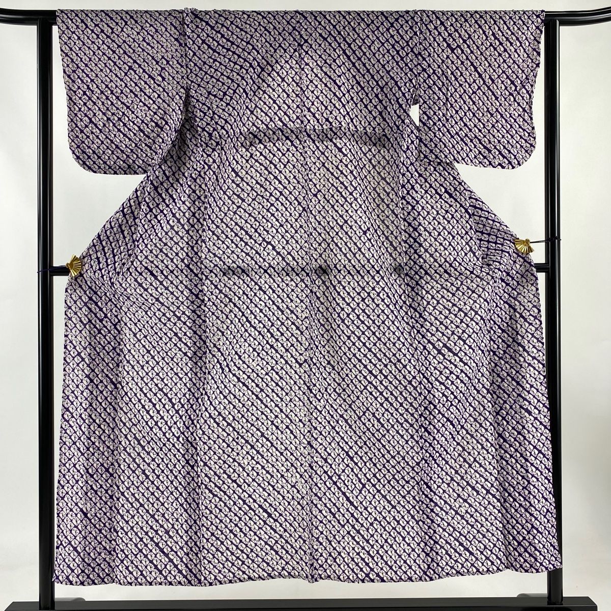 浴衣 身丈151cm 裄丈62cm S 絞り浴衣 幾何学模様 紫 綿 名品
