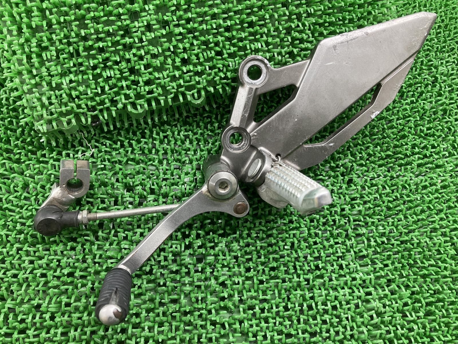 NINJA250 ステップ 左 1000 カワサキ 純正 中古 バイク 部品 EX250L ニンジャ250 シフトペダル ペグ 曲がり無し 車検 Genuine