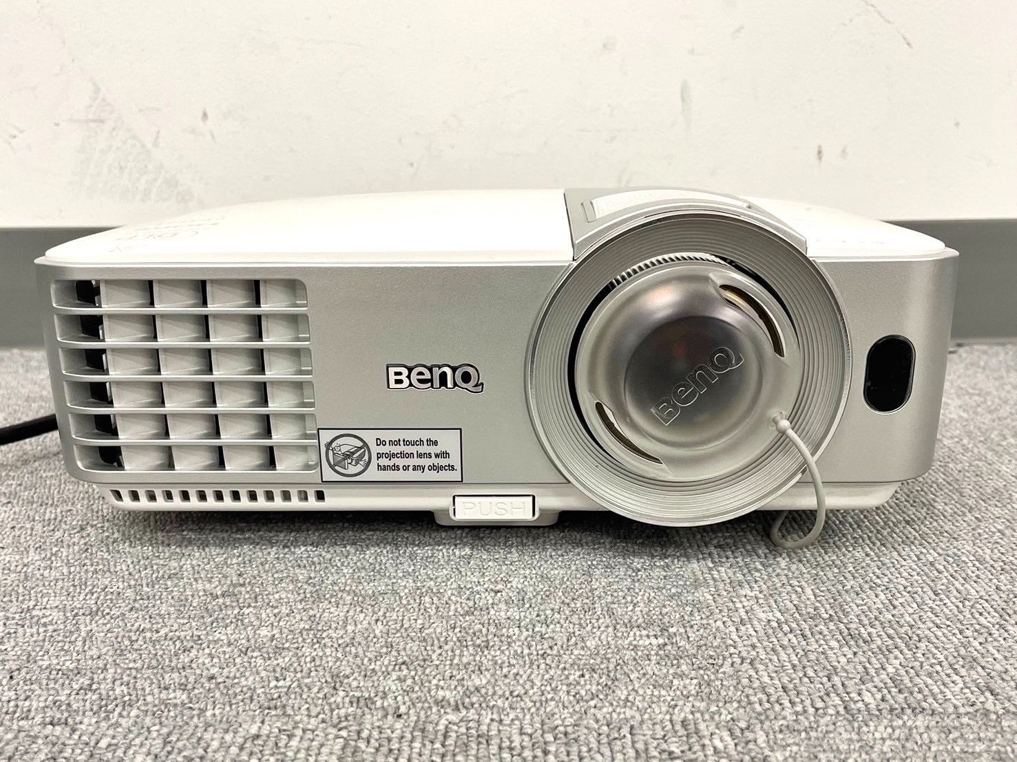 CH009 U108-CH12-561 BenQ ベンキュー Digital Projector デジタルプロジェクター MW632ST ホワイト MHL HDMI ※通電確認済み 箱付き