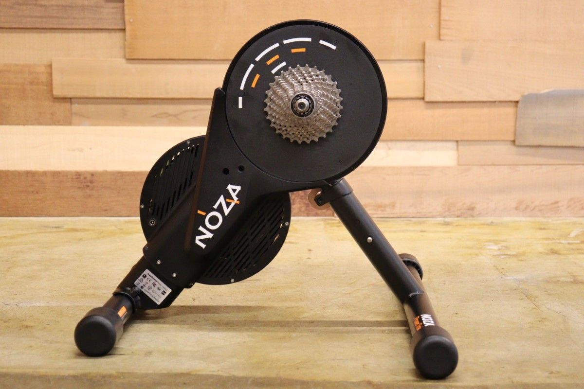 美品　XPLOVA NOZA-S スマートトレーナー（スプロケット付） XPLOVA NOZA S スマートトレーナー （スプロケット付き）