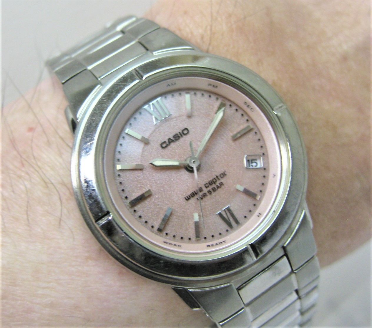 レディース カシオCASIOウェーブセプター 電波ソーラ LWQ-130