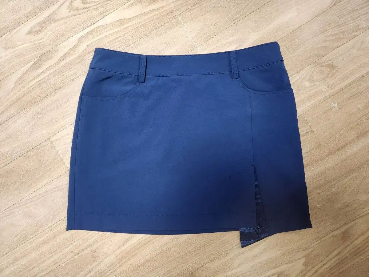 送料込【逢絢亭】茶道具 灰器 赤楽 素焼 風炉用 吉村楽入 共箱入り 逢