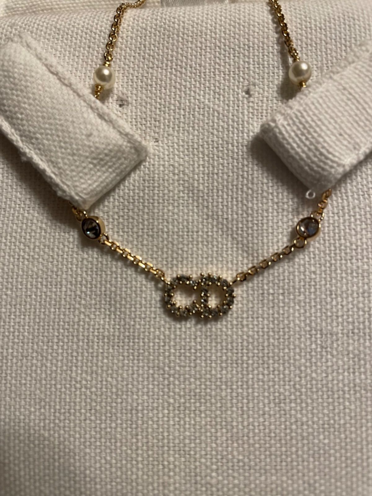 Dior パール付きネックレス　正規品 Dior パールネックレス 星型チャーム付き - メルカリ