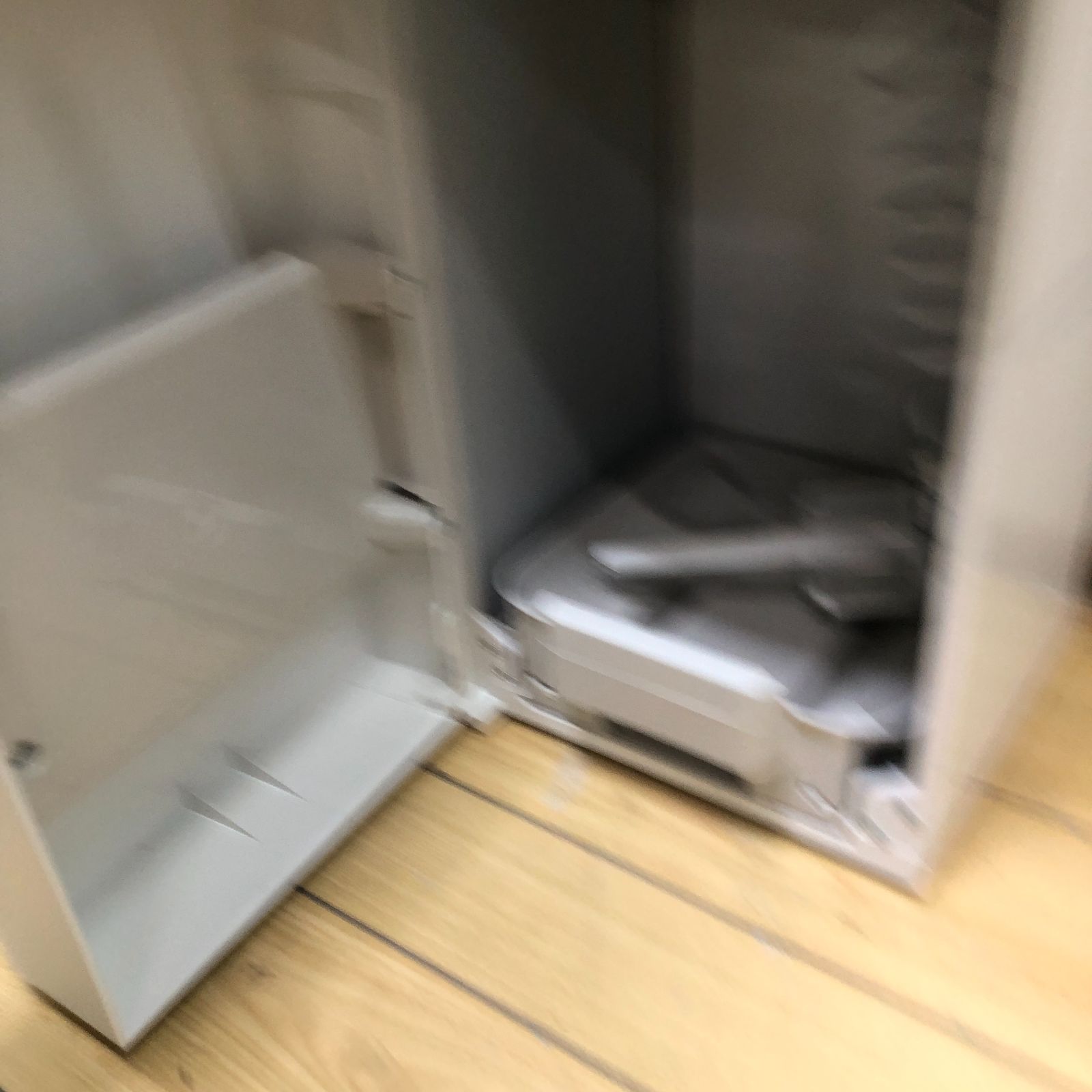 美品 稼動品 使用数か月 2024年製 famfit ファムフィット