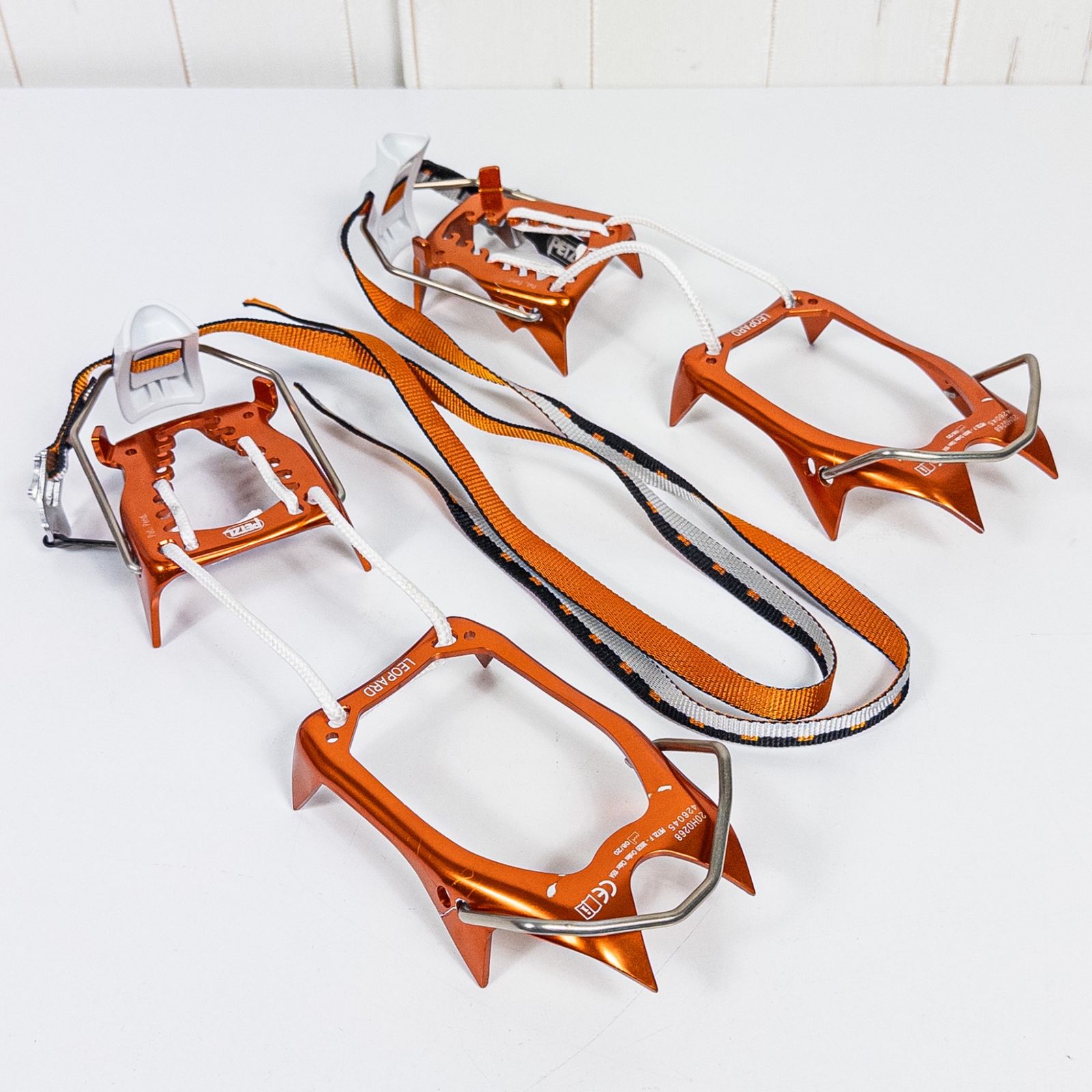 OneSize オレンジ系 Petzl ペツル レオパードLLF レバーロックフィル 10本爪アイゼン アルミ ウィンターギア クランポン アイゼン z00053250 クランポン アイゼン ウィンターギア