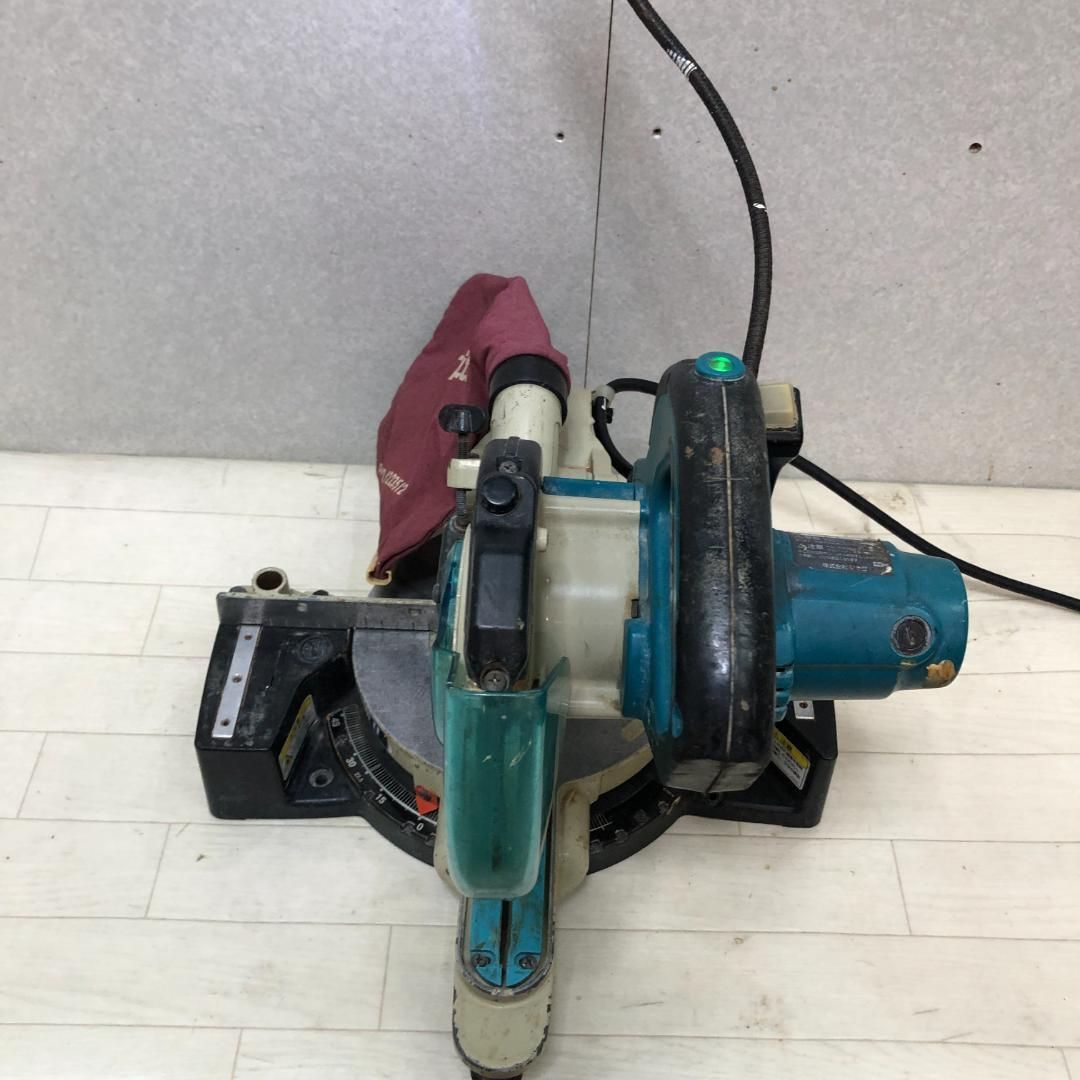 送料無料 マキタ LS0611FL 中古 レーザー付 電動工具 88264 送料無料 マキタ LS0611FL 中古 レーザー付 電動工具 88264 - メルカリ