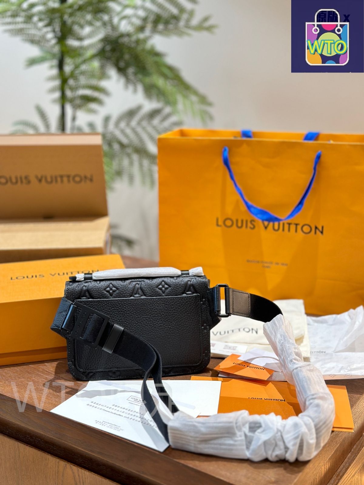 今日WTO】Louis Vuitton SLOCK SLING ハンドポーチ（M58487