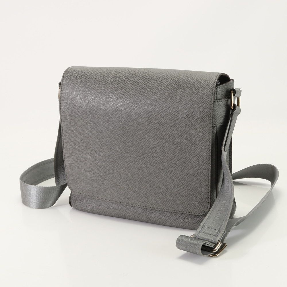 極美品 ルイヴィトン タイガ ロマン PM M32700 レザー ショルダー