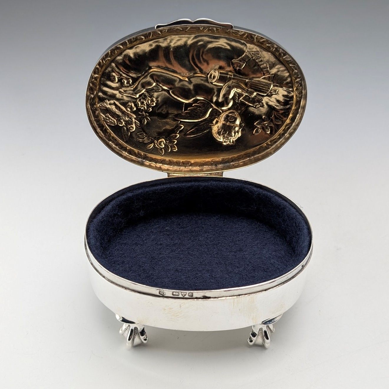 1903年 英国アンティーク 純銀製 ジュエリーボックス 111g