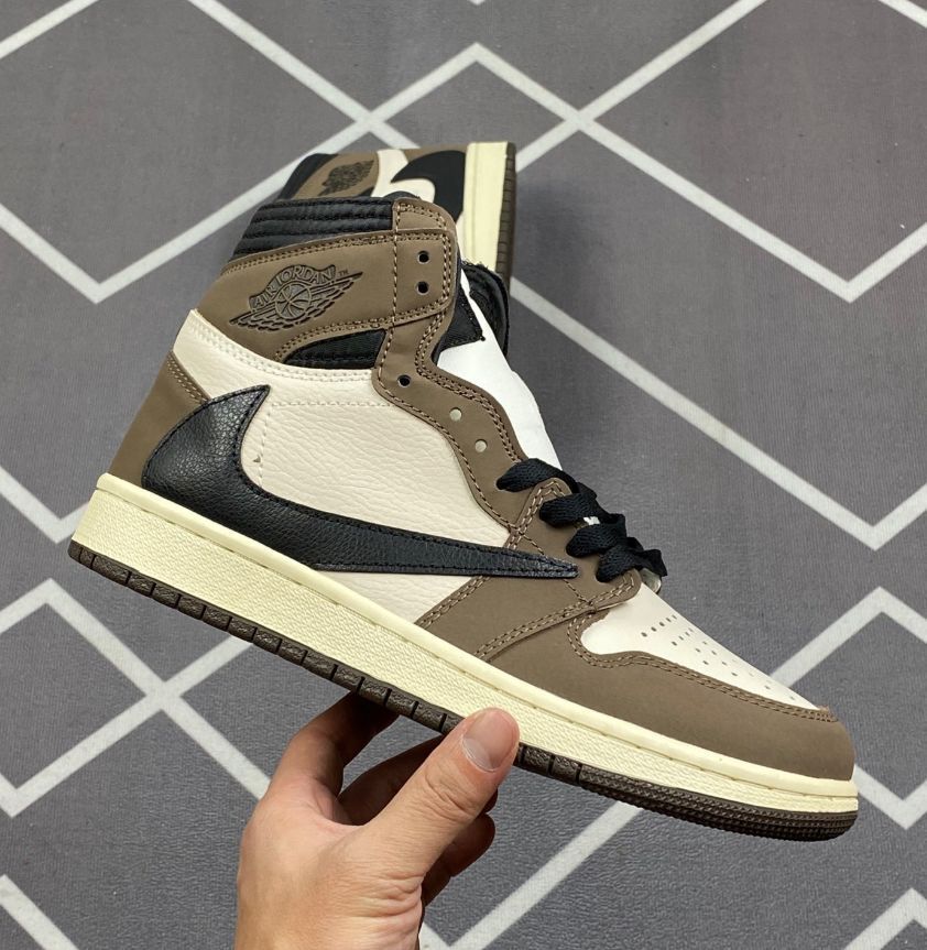 ナイキ スニーカー Travis Scott x Nike Air Jordan 1 High OG SP  