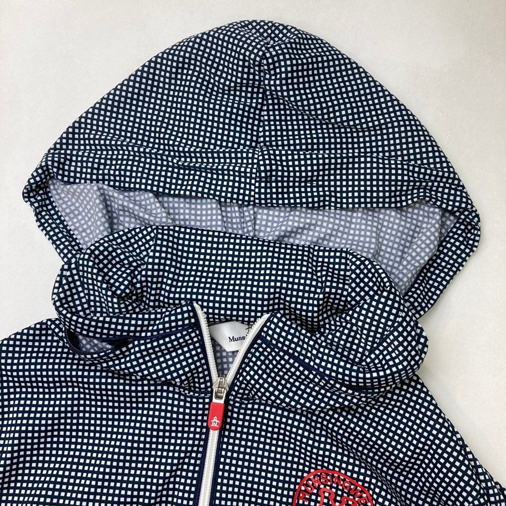 サイズ：M MUNSING WEAR マンシングウェア SL6321 フード付 ジップジャケット チェック柄 ネイビー系 [240101477509] ゴルフウェア レディース ストスト サイズ：M MUNSING WEAR マンシングウェア SL6321 フード付