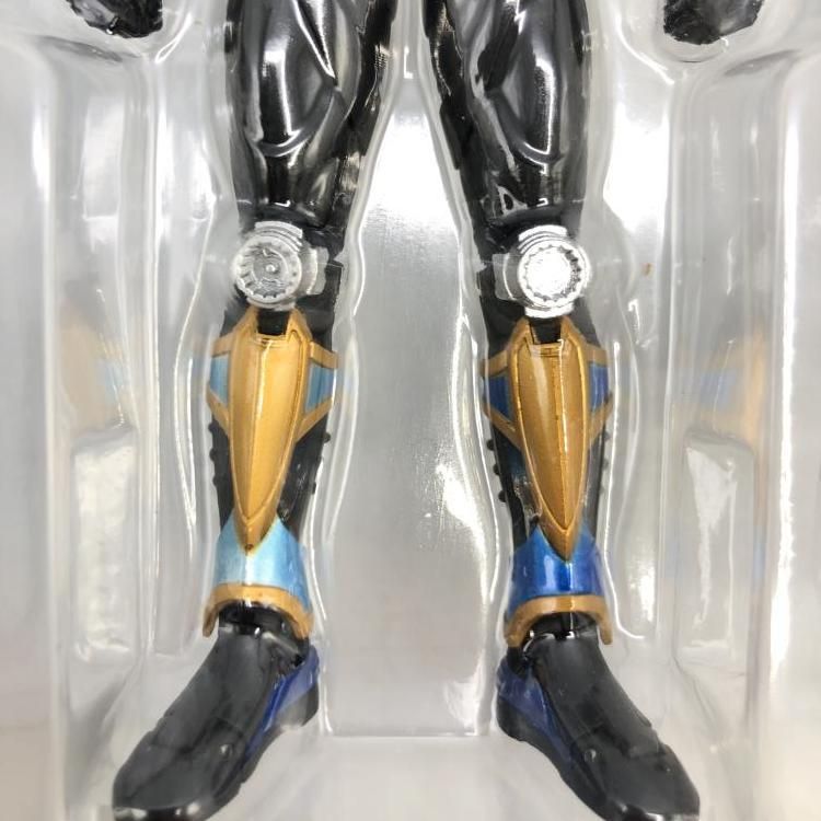 【中古】(未使用・未開封品)R&M6 仮面ライダー サバイブ バンダイ 商品・サービスサイト | R＆M6 仮面ライダー龍騎サバイブ