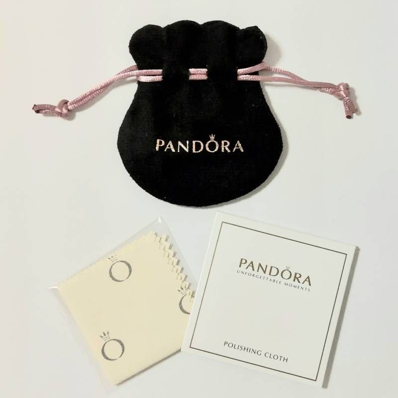 新品】PANDORA チャーム スパークリングラベンダー クロス＆ポーチ付き