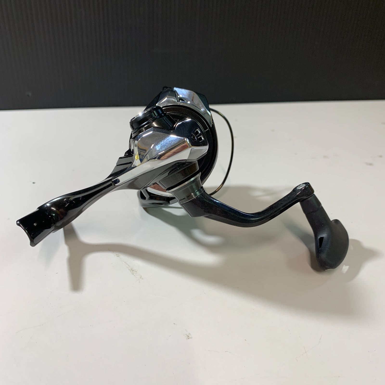 シマノ 23 ヴァンキッシュ C3000MHG 極美品 シマノ 23 ヴァンキッシュ C3000MHG : つり具の銭屋 - 通販
