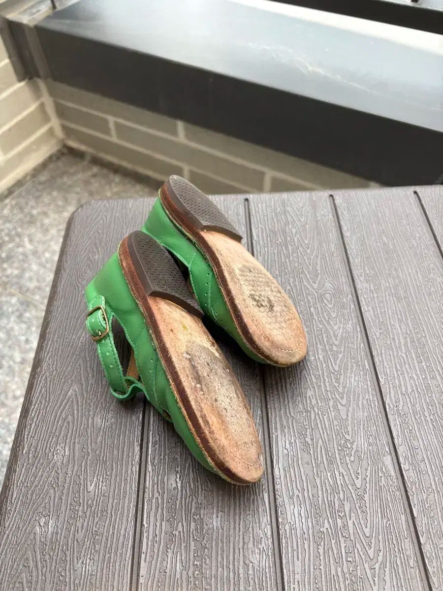 ペペシューズ