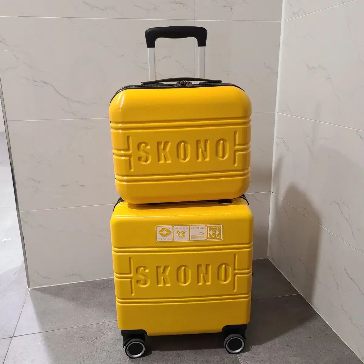 ルフトハンザフライトコレクション5.0　ビジネスウィーラーブラック RIMOWA [正規品]送料無料 5年保証付き Lufthansa Trolley S 39L