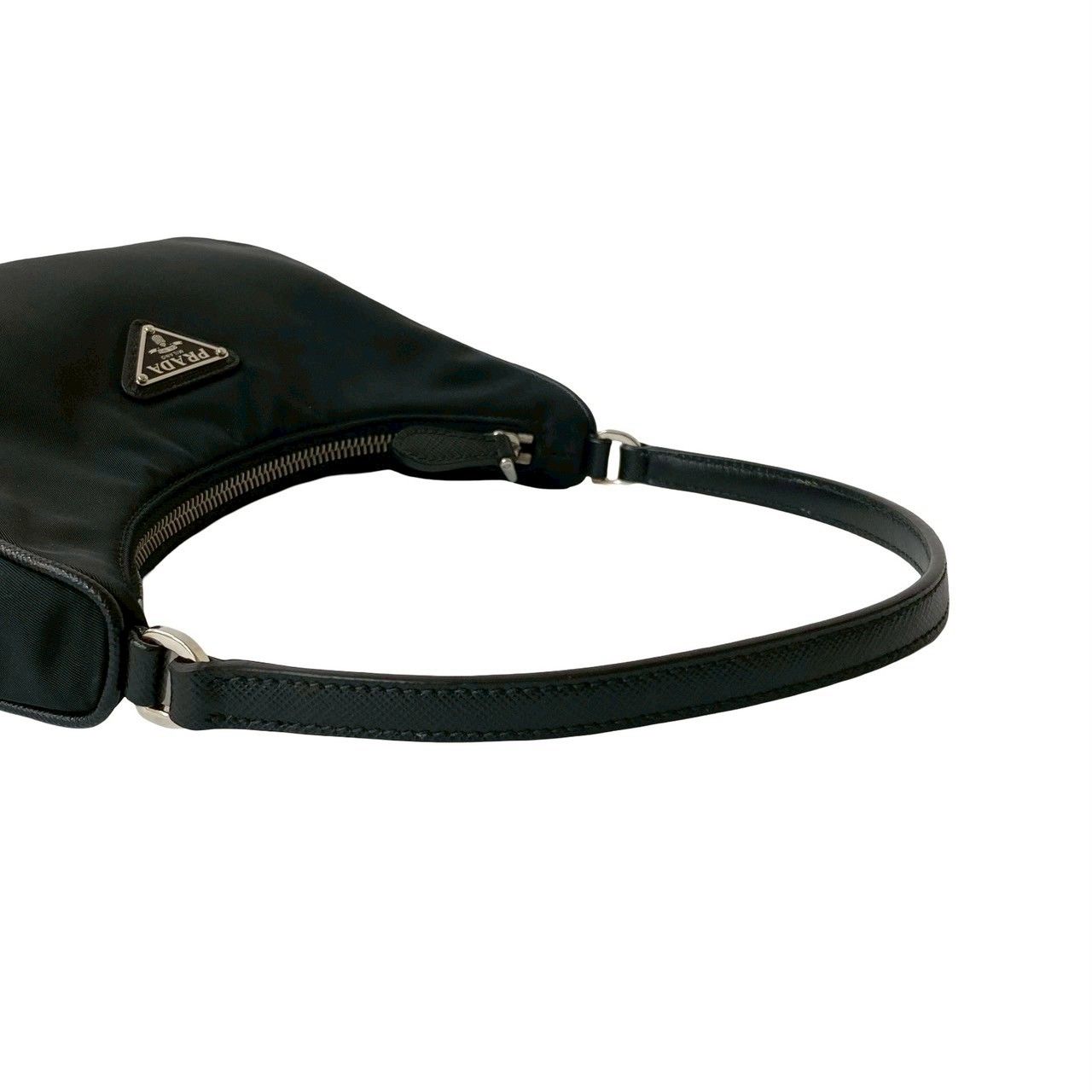 希少✨【プラダ】アクセサリーポーチ ミニハンドバッグ 三角ロゴ ナイロン 黒 PRADA - ほぼ未使用 希少品 PRADA プラダ 三角ロゴ 金具