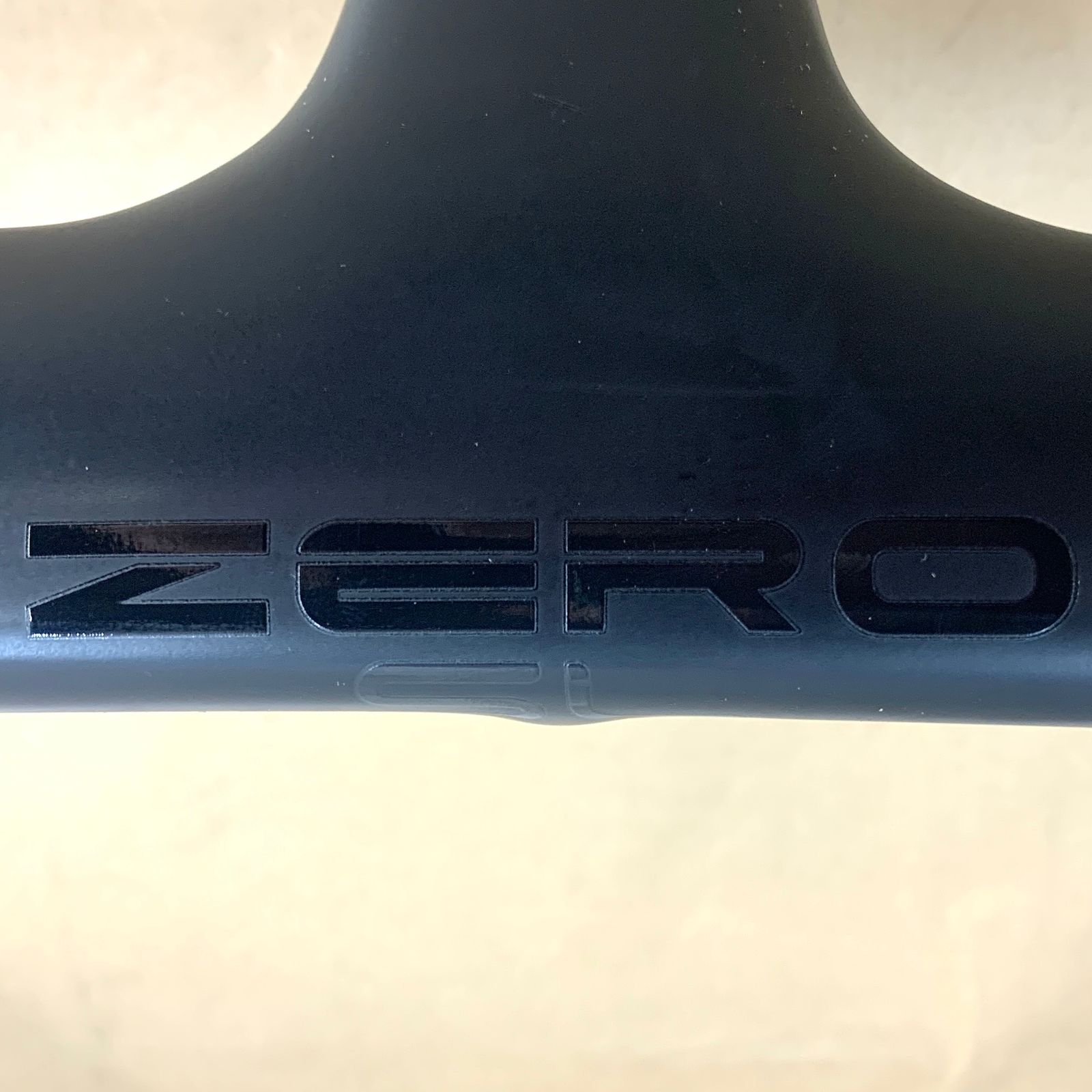 WINSPACE ZERO SL 一体型カーボンハンドルバー ディスクブレーキ用 380-85 LAWEED_CL