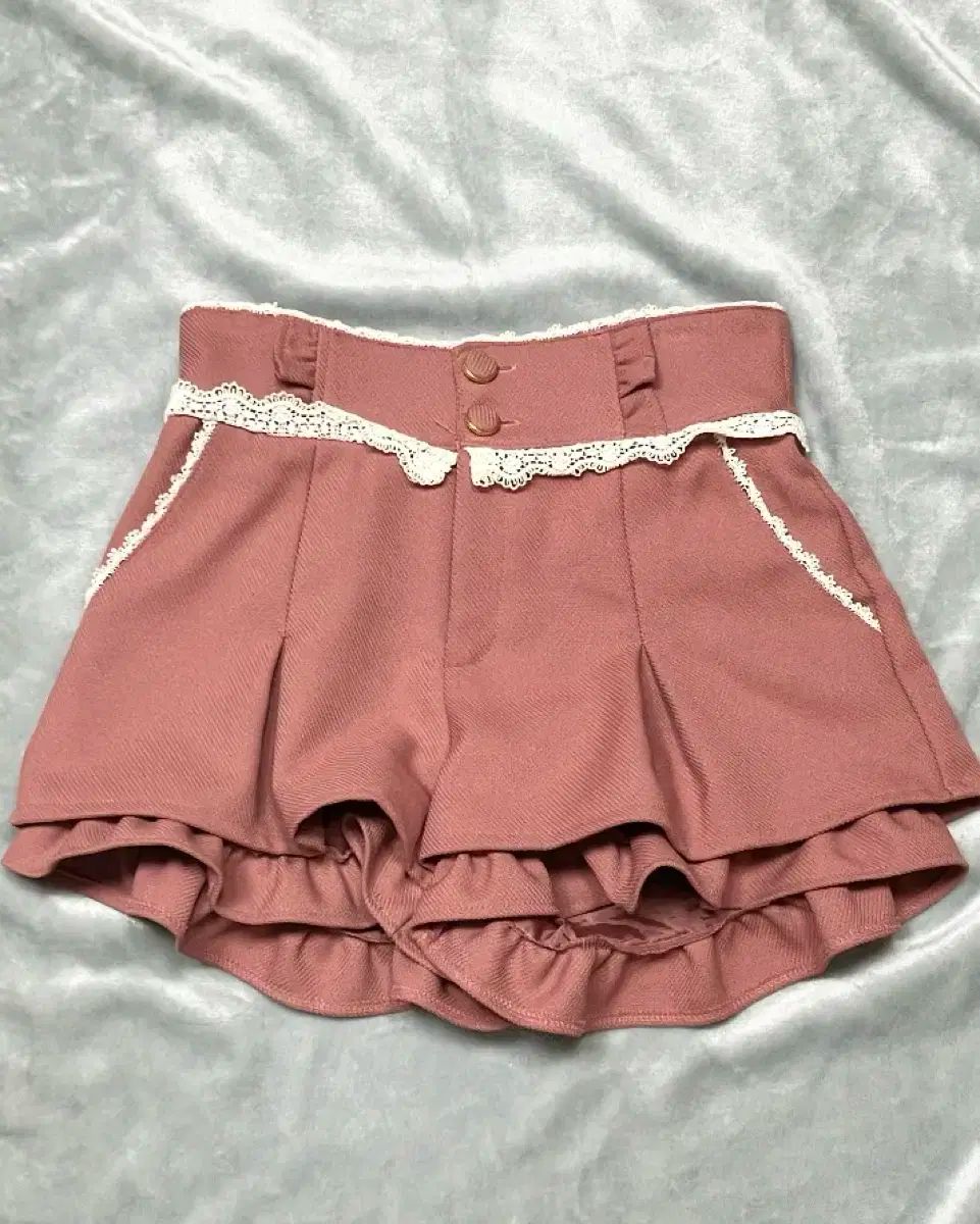 LIZLISA 総レース　花柄　キュロット　ショートパンツ　ピンク LIZLISA 総レース 花柄 キュロット ショートパンツ ピンク