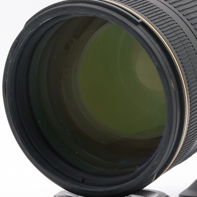 Nikon