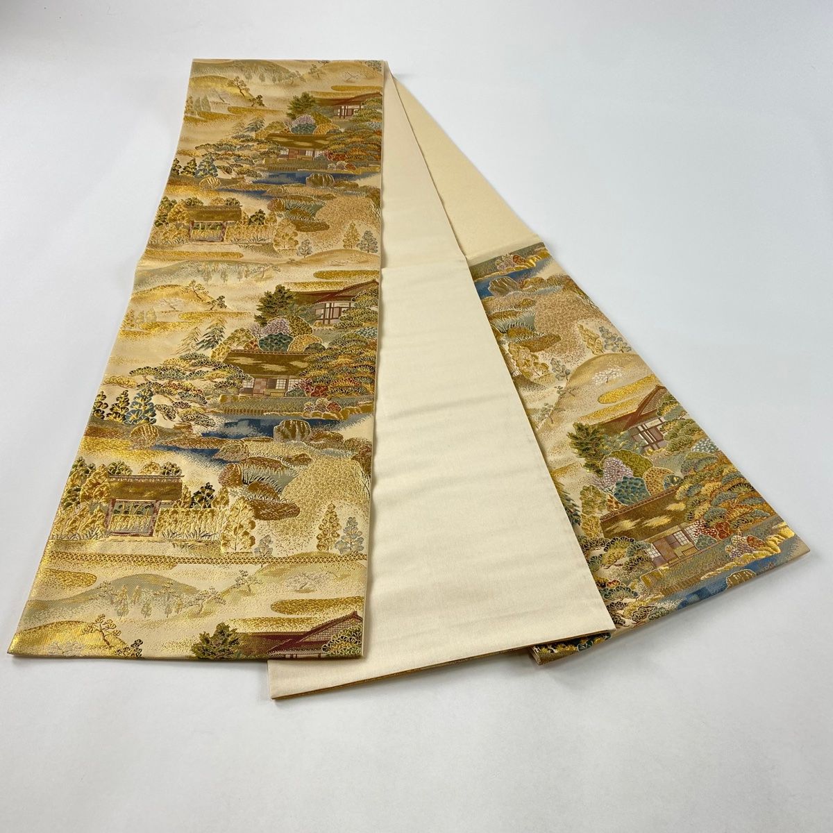 袋帯 美品 秀品 宮廷文様 金糸 本金二重箔 ベージュ 六通 正絹