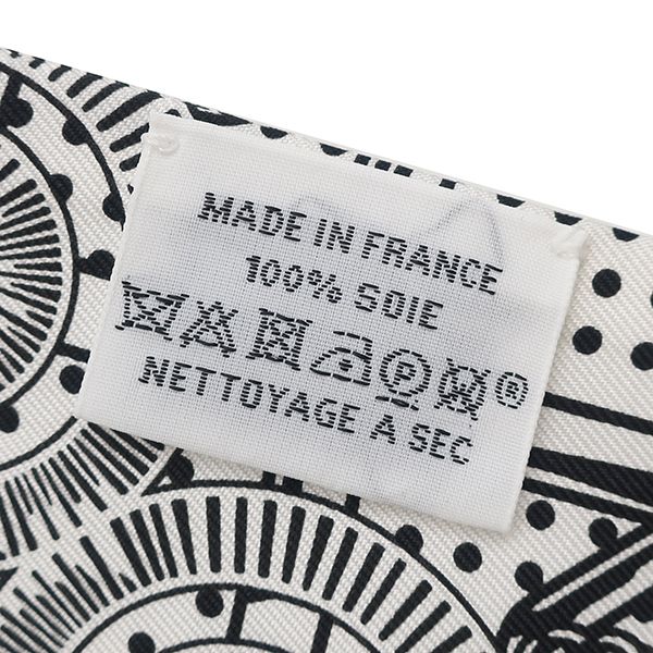 エルメス　HERMES ツイリー　エプロンドール　バンダナ　白　マリン　黒　新品 HERMES エルメス スカーフ ツイリー フリル エプロンドール