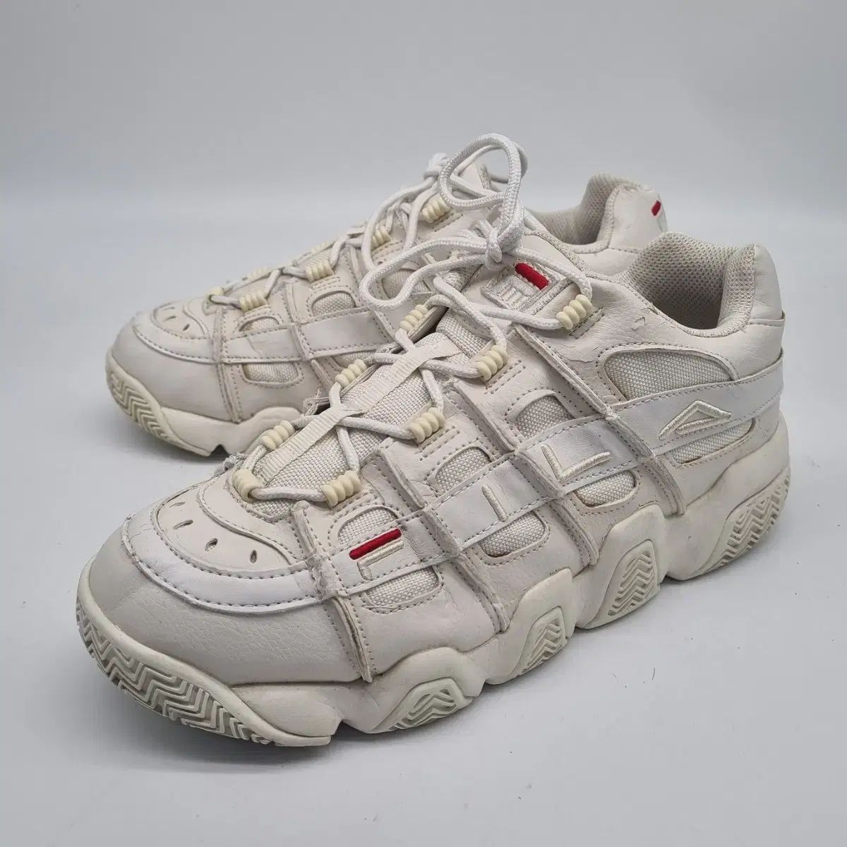 adidas(アディダス) バリケード メンズスニーカー 285