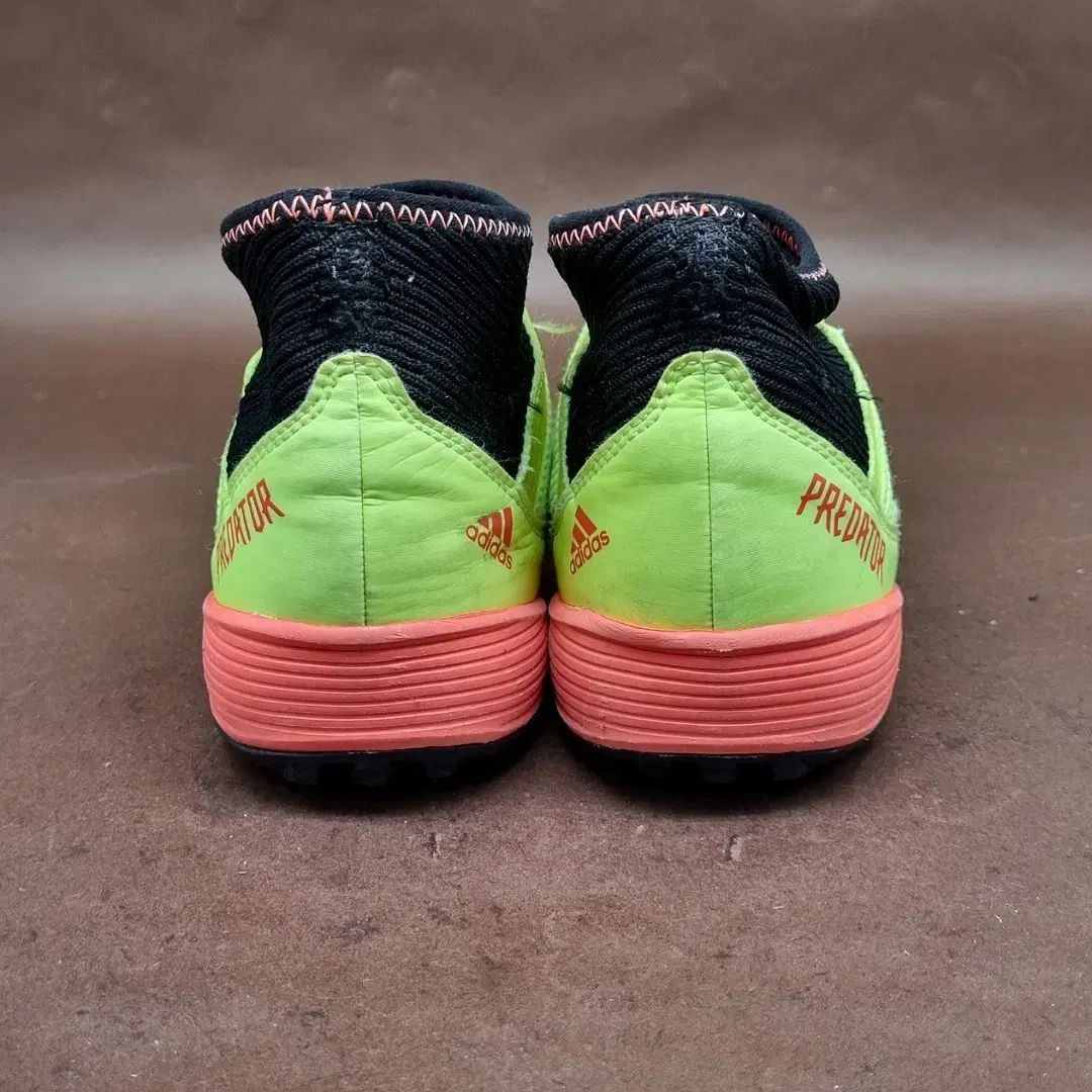 ADIDAS アディダス サッカースパイク アディゼロ F30 HG 25.0 adidas サッカースパイクブラック25.0㎝ ADIDAS アディダス サッカー