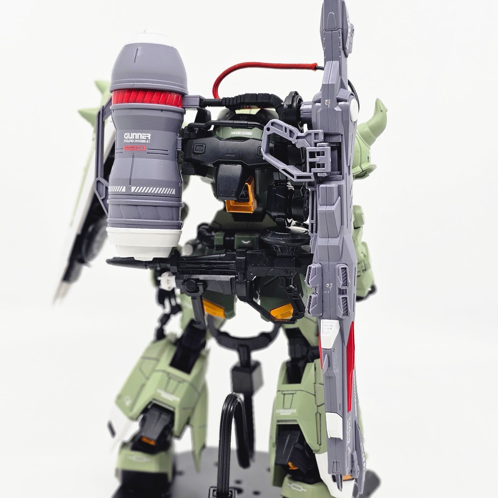 八*烏様 MG 1/100 ガナーザクウォーリア 完成品 全塗装 ジャンク 八*烏様 MG 1/100 ガナーザクウォーリア 完成品 全塗装 ジャンク
