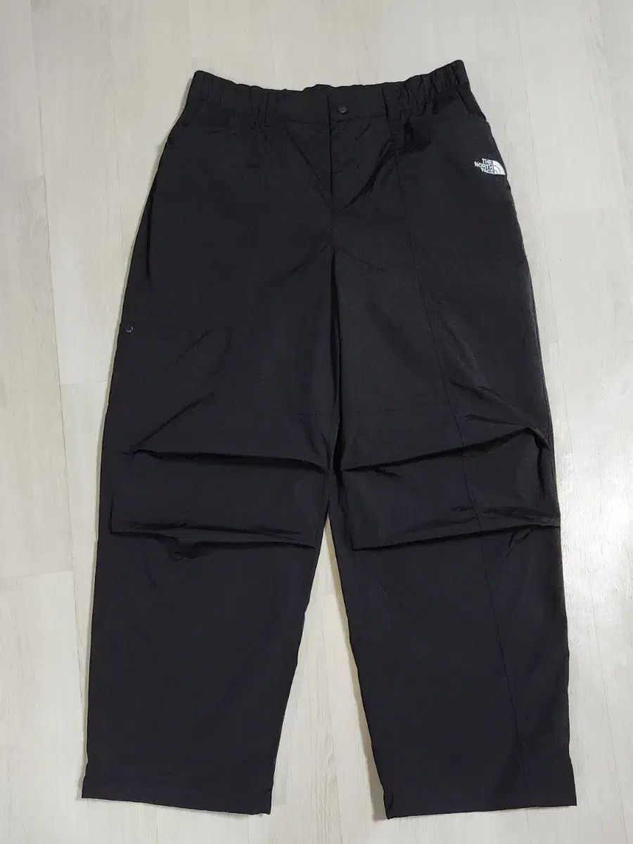 着用画像 THE NORTH FACE ザノースフェイス ホワイトラベル 닐トン パンツ