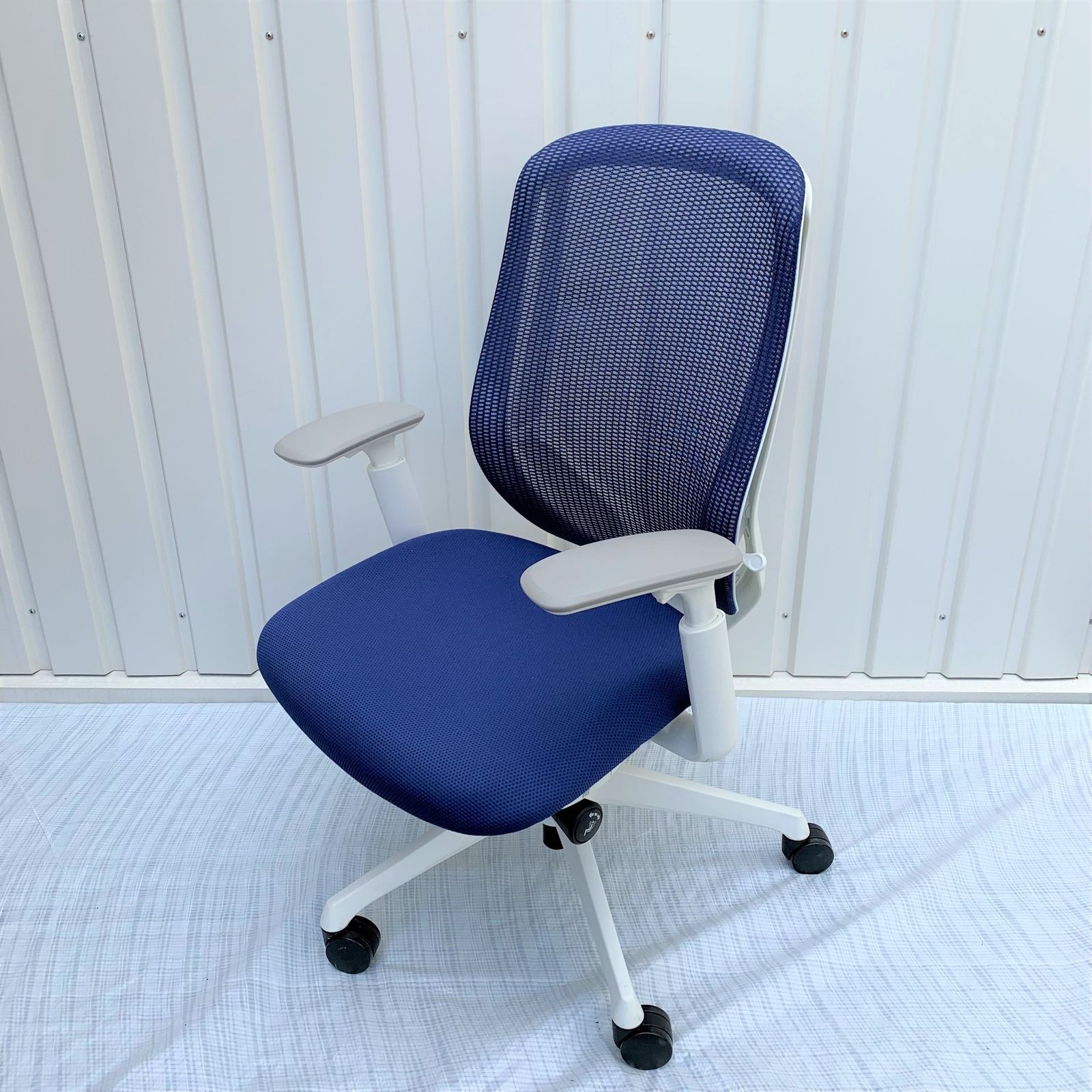 カリモク リクライニングチェアー 合成皮革 ネイビー 1人用 カリモク