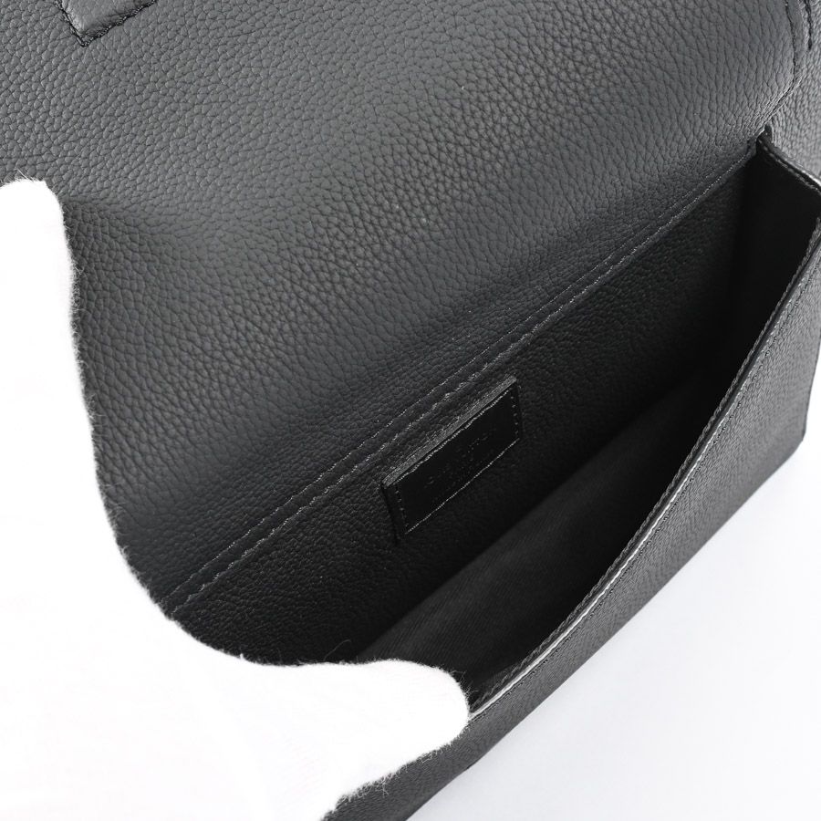 ルイヴィトンLOUIS VUITTON テイクオフ・スリングボディバッグブラック