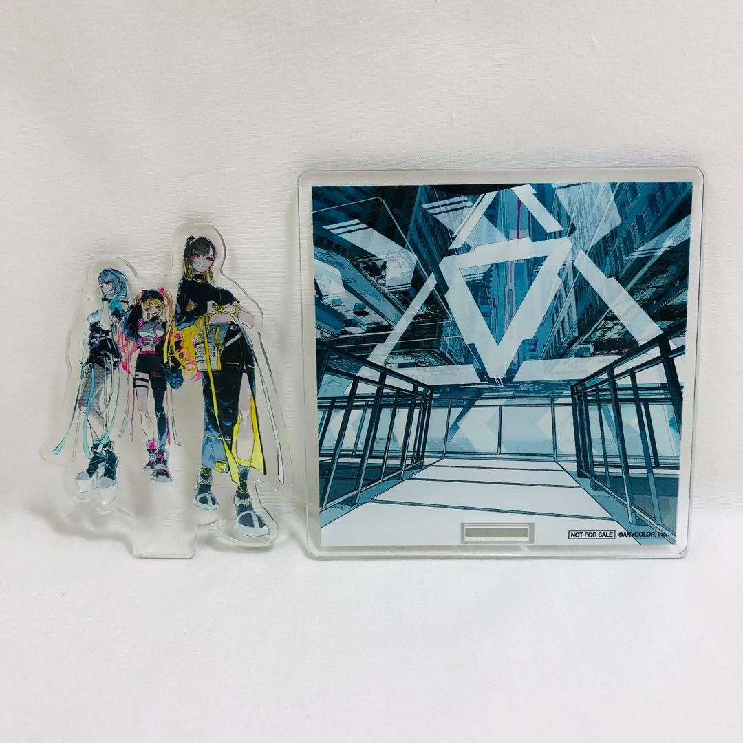 にじさんじ スタンド付きアクリルコースター アクリルスタンド ▽▲TRiNITY▲▽ 葉加瀬冬雪-鷹宮リオン-フレン E ルスタリオ とらのあな CD 特典 31A8862