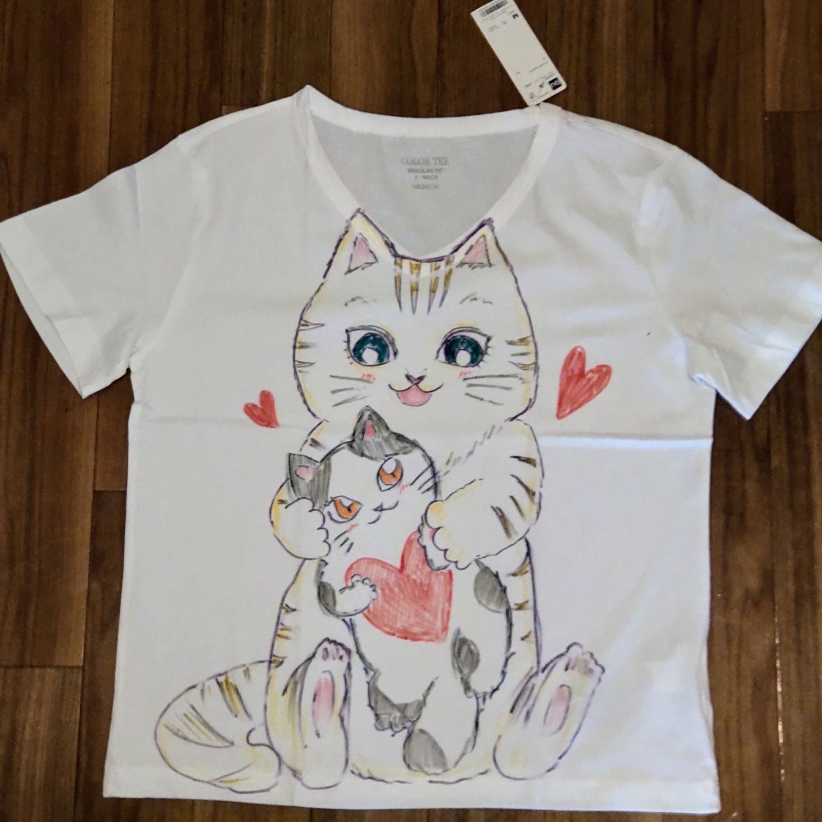 大きは猫イラスト 手描きTシャツ 一点もの 新品Mサイズ - メルカリ