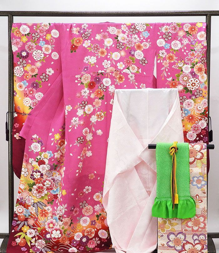 振袖 正絹 流水四季花模様 5点セット 身丈170cm 裄丈72.5cm 袋帯 長襦袢 帯締め 帯揚げ 振袖5点セット リサイクル 着物 e4083