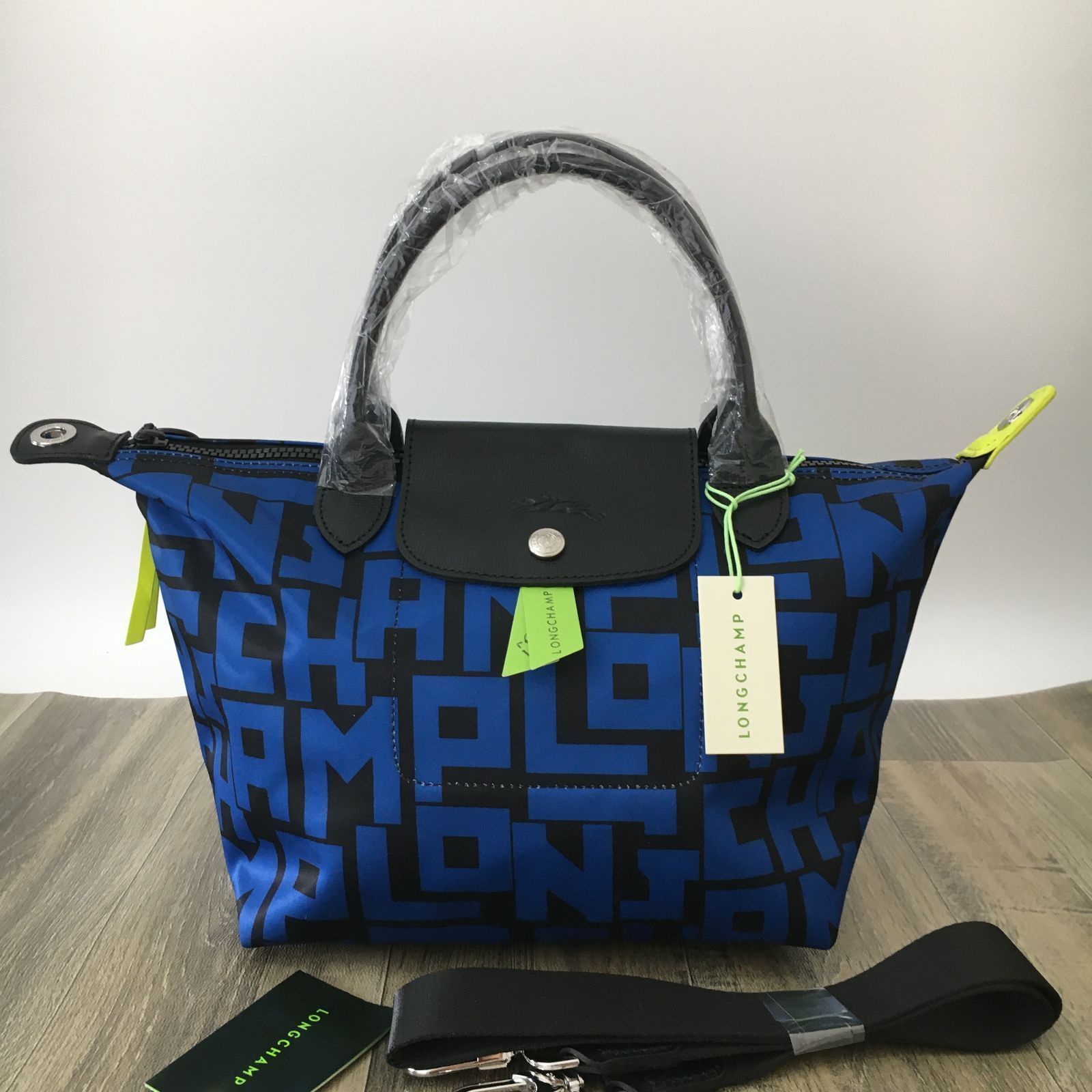 新品 ロンシャン LONGCHAMP 惜し ルプリアージュ ネオ LPG 限定品 S黒 