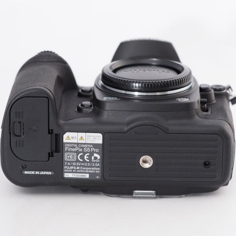 Fujifilm S5 Pro デジタル一眼レフカメラ Fujifilm S5 Pro デジタル