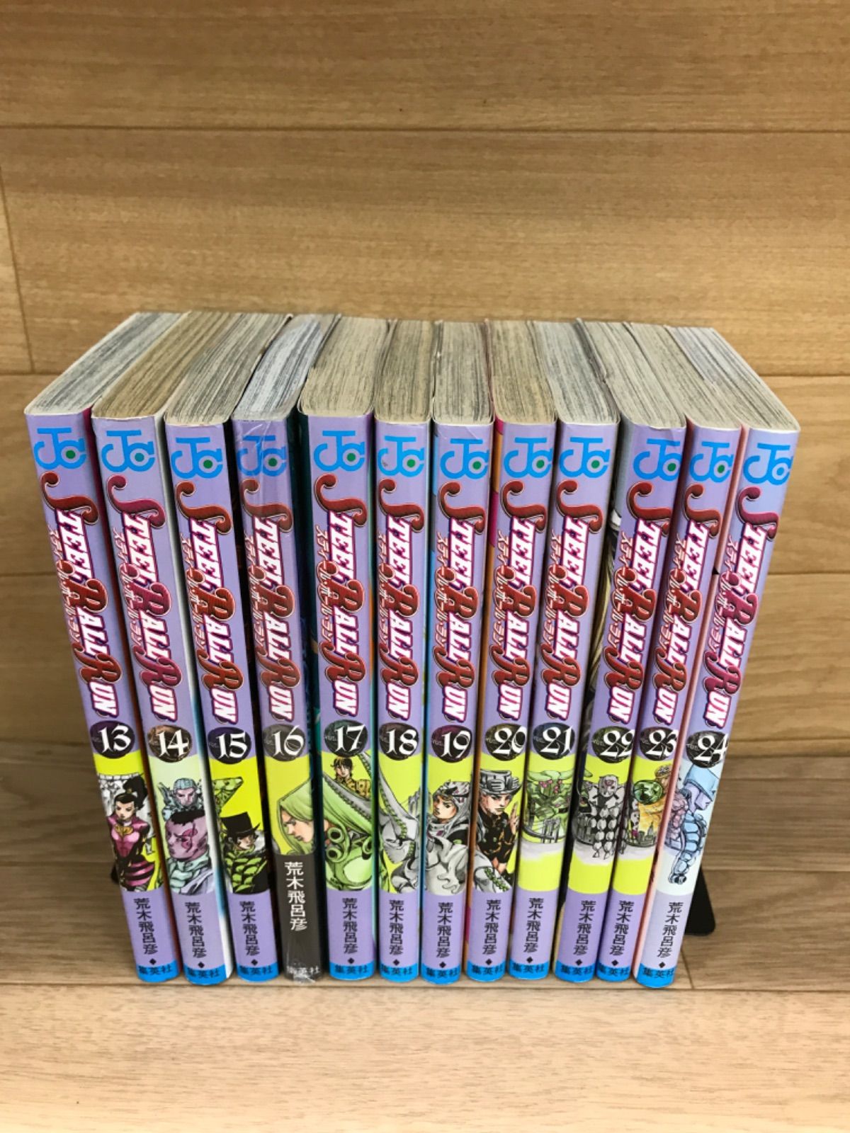 ジョジョの奇妙な冒険 スティール・ボール・ラン 1巻〜24巻 全巻セット Amazon.co.jp: スティール・ボール・ラン 1～24巻 全巻セット