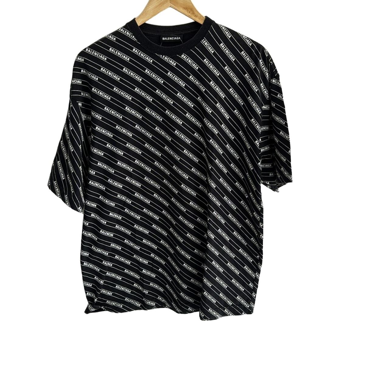 BALENCIAGA バレンシアガ 半袖Tシャツ サイズXS メンズ - 570805 TEV54 黒×白 クルーネック|ストライプ