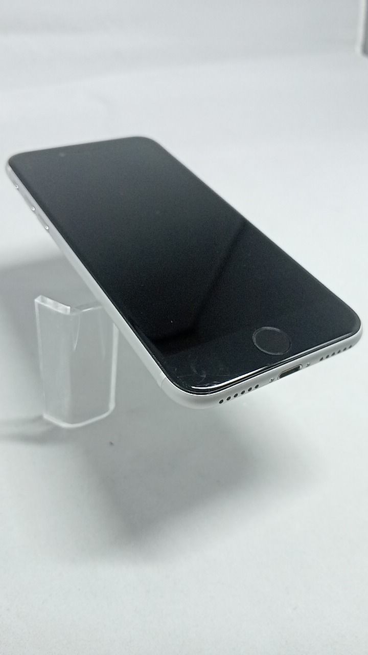 動作確認済！ iPhoneSE第2世代 A2296 64GB 本体 ホワイト SIMフリー 117066