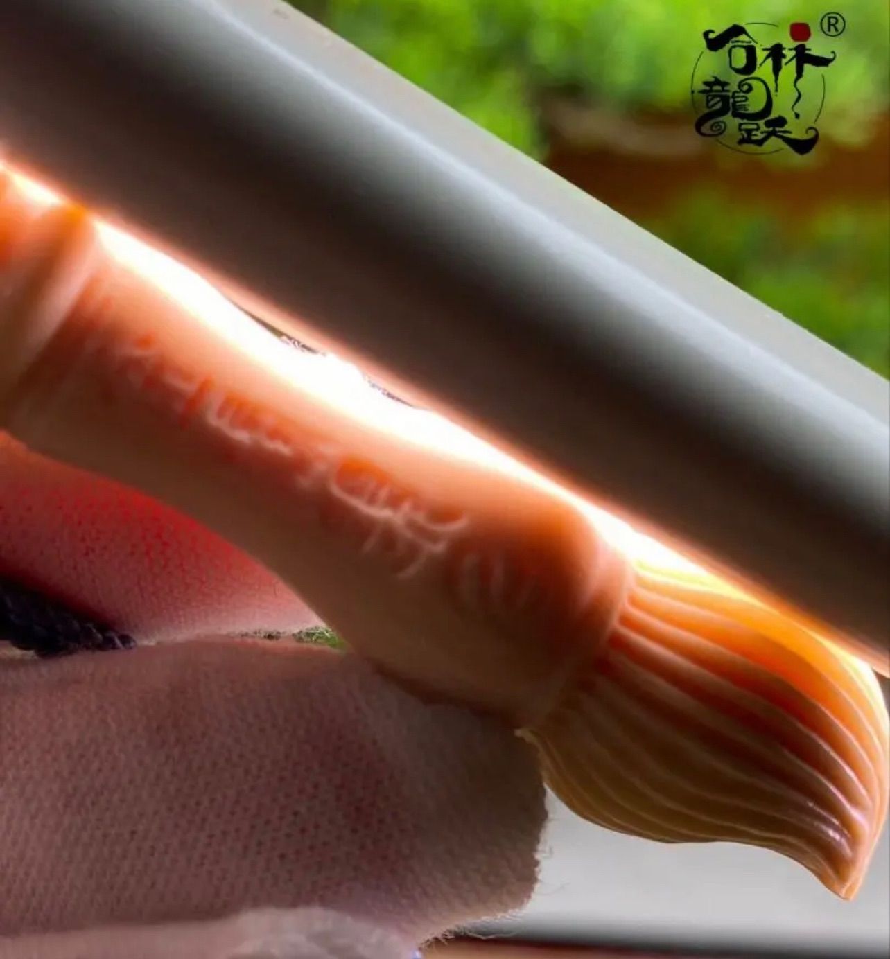 天然 モンマスの牙 精緻 彫刻 文昌筆 ペンダント - メルカリ