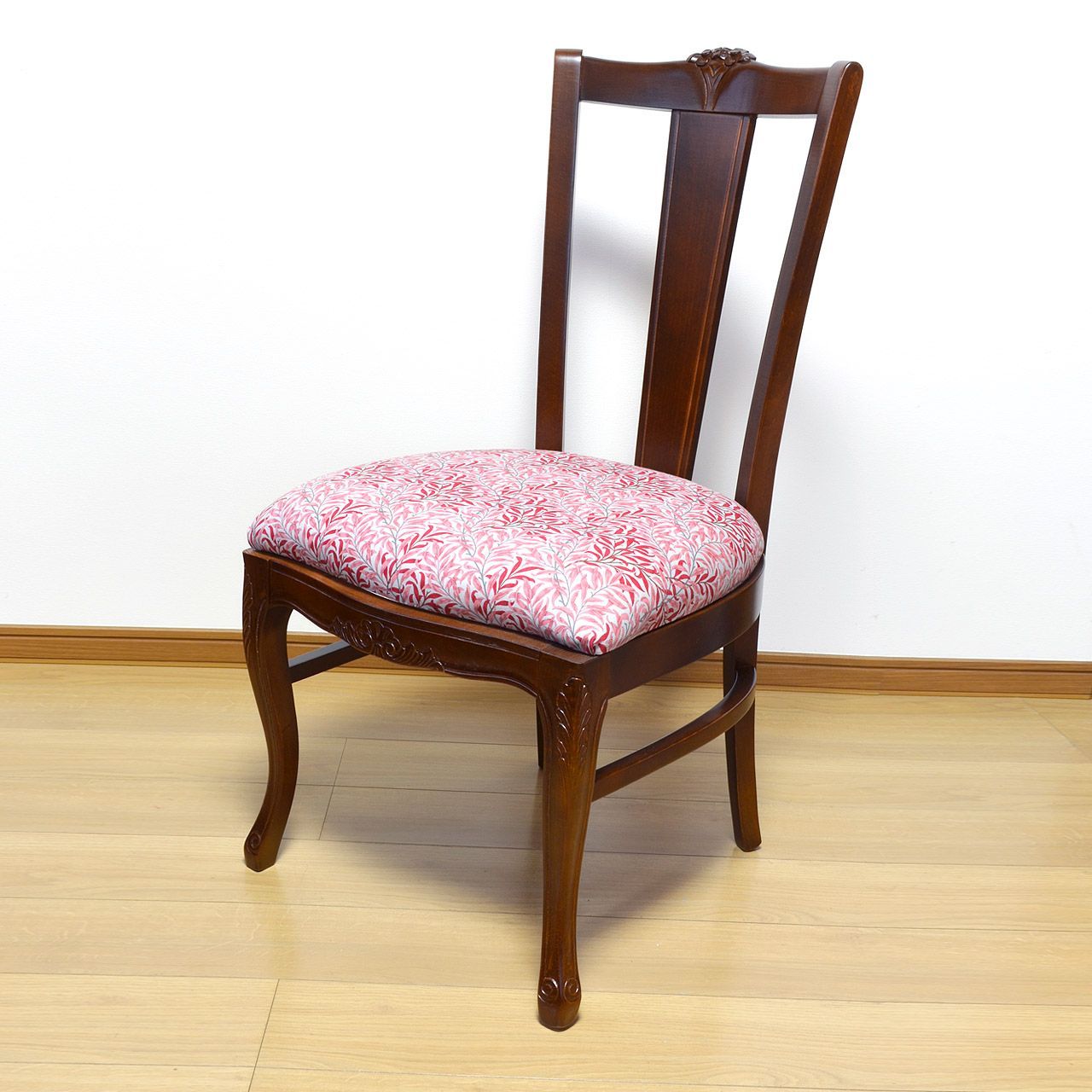 ダイニングチェアー　ウィローボウ柄レッド　Fabric By BEST OF MORRIS