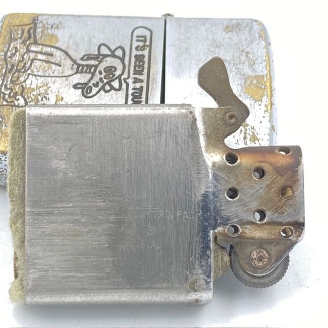 ジッポー ZIPPO ベトナムジッポー 1971年 変な犬の絵柄 使えます