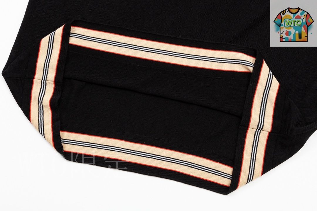 今日WTO】BURBERRY Classic Patchwork Knit Short-Sleeve T-LR88