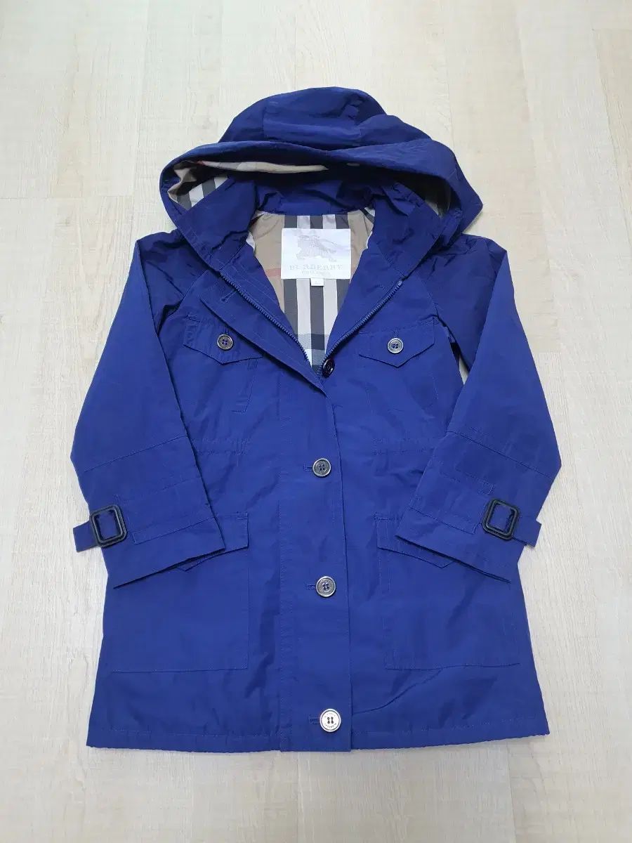 6Y Burberry