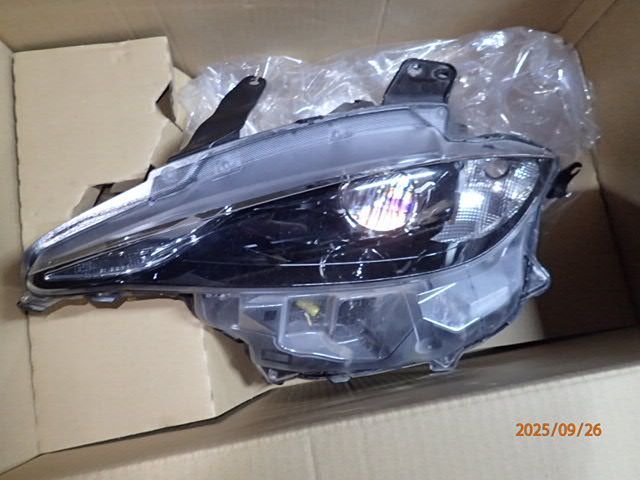 ロードスター ND5RC 後期 LED ヘッドライト ヘッドランプ 左 記号 ソ stanley w4099 n316-51-0l0e