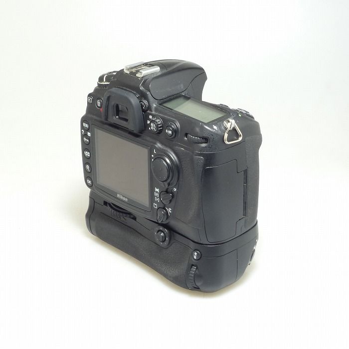 ニコンNikon D300およびマルチパワーバッテリーパックMB-D10 【公式通販】