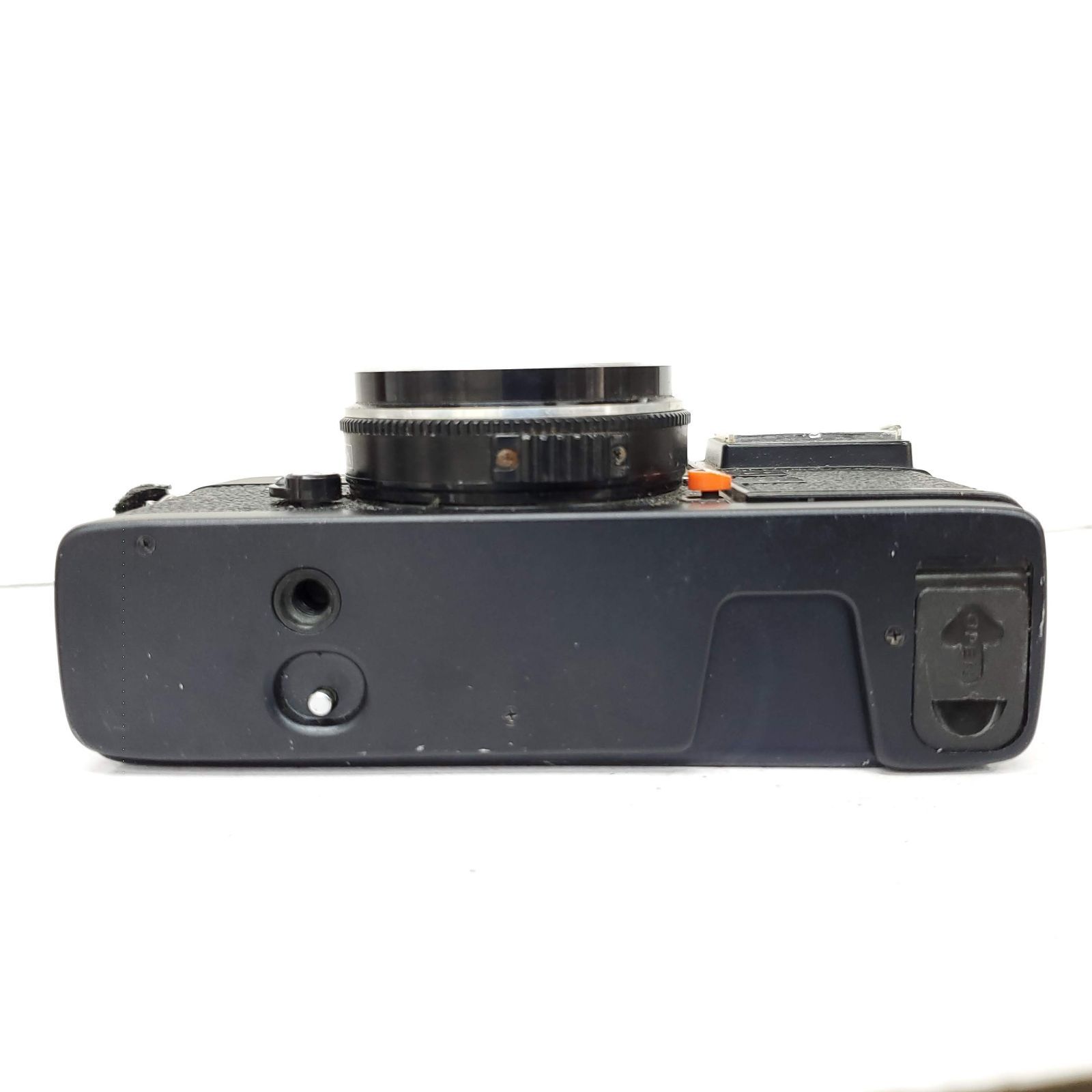 KONICA C 35 EF F 0704-7 ID